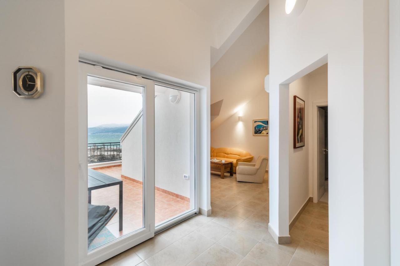Villa Iva Mirce Extérieur photo
