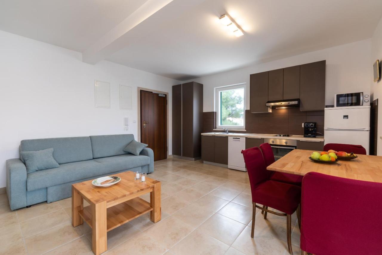 Villa Iva Mirce Extérieur photo