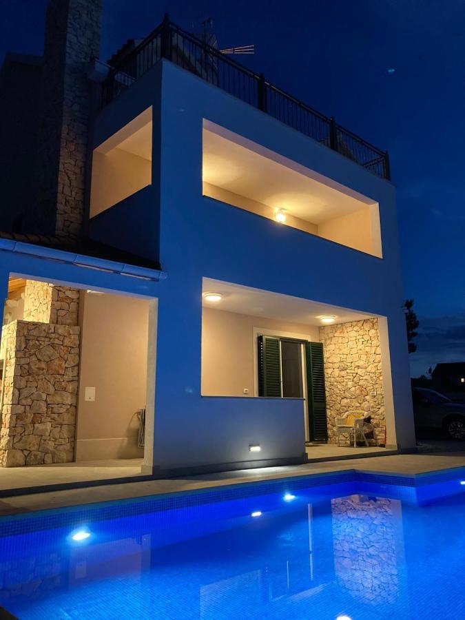Villa Iva Mirce Extérieur photo