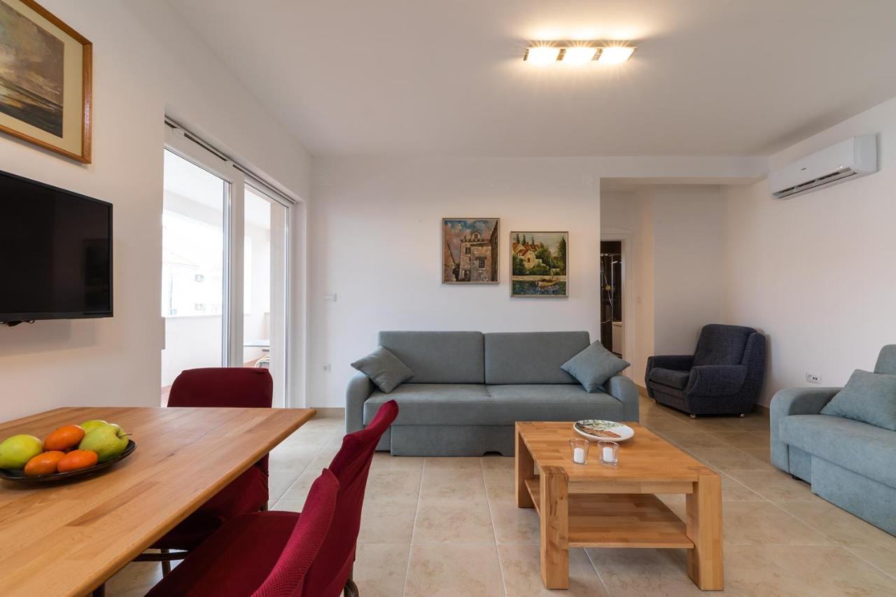 Villa Iva Mirce Extérieur photo